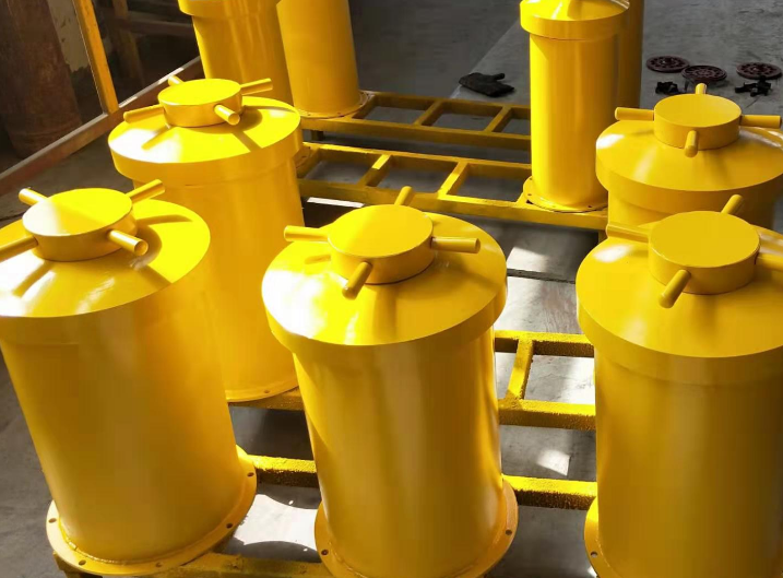 兰坪凯龙矿山设备的抗爆容器材质与尺寸