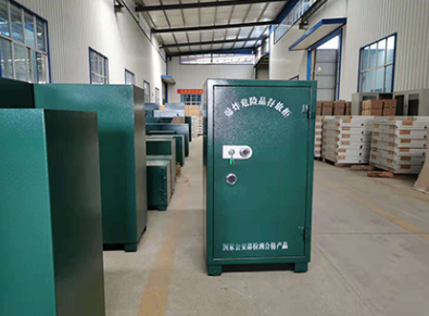 兰坪炸药柜一般是什么材质的容易生锈吗？