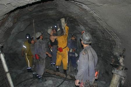 兰坪工程爆破中的危险因素分析以及应对工程爆破危险的措施